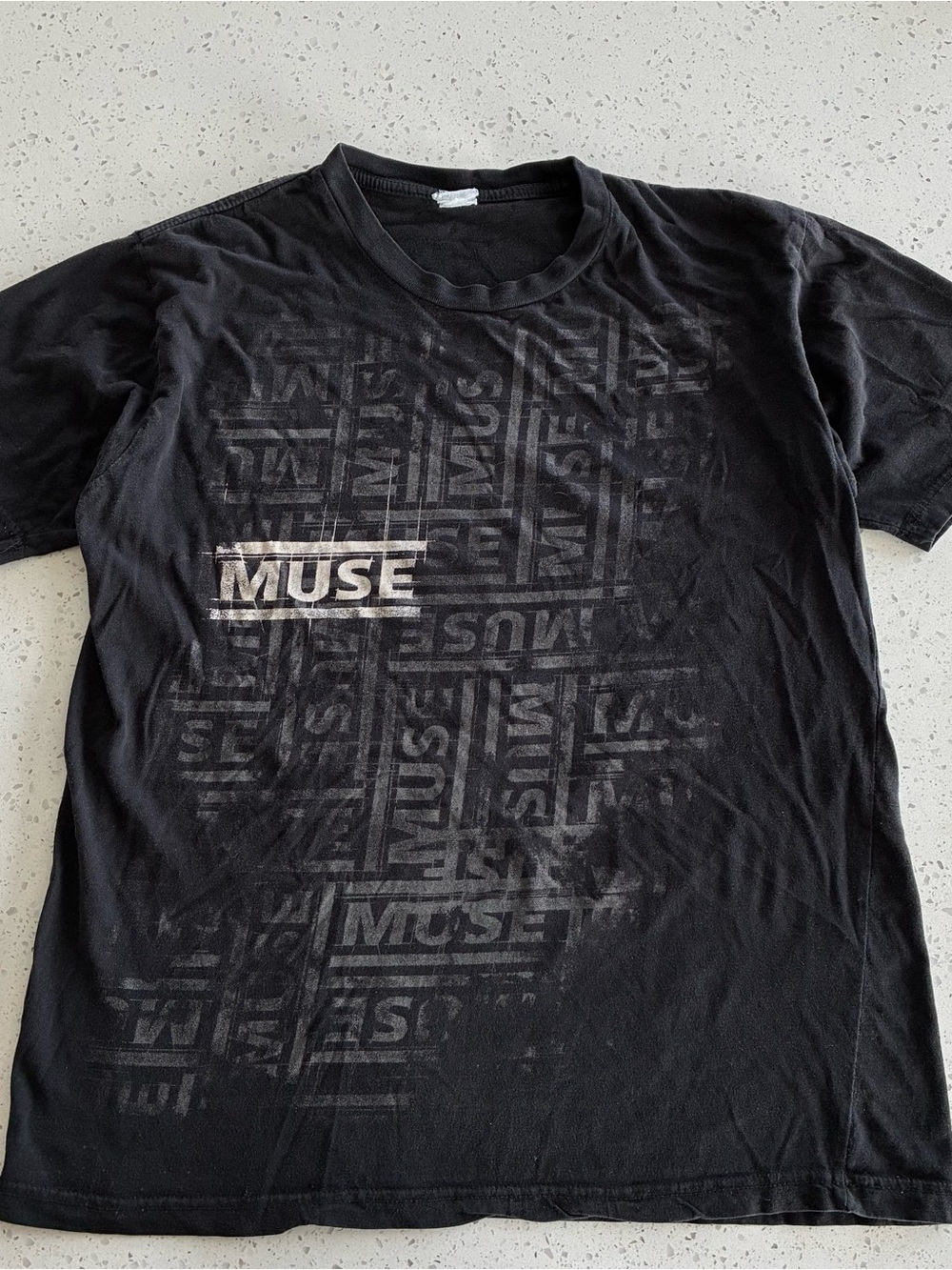 A2 - VINTAGE 00s MUSE REPEAT LOGO Y2K ALTERNATIVE ROCK BAND T SHIRT